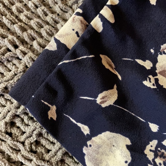 One2One Navy Blue Skirt with White & Grey Flowers - Picture 5 of 9